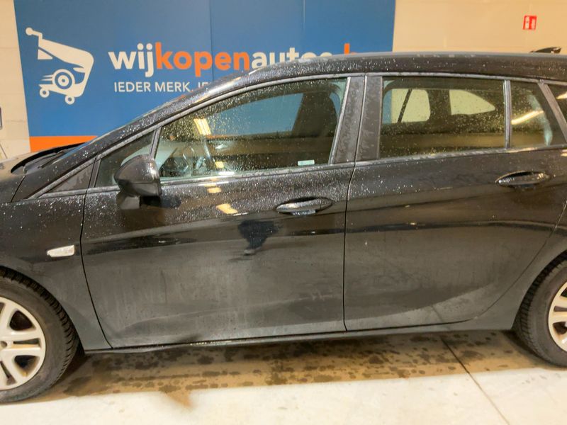 Opel Astra 1.6 CDTI DPF Business — zdjęcie 4
