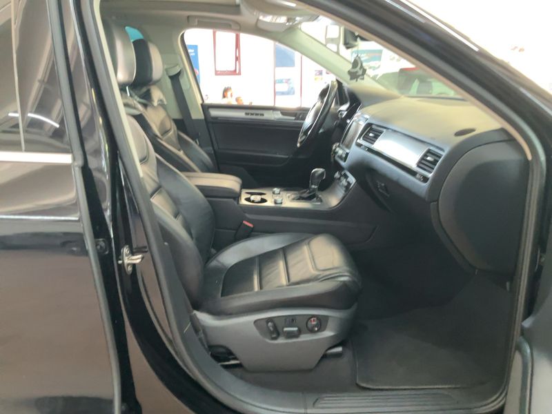 Volkswagen Touareg 3.0 V6 TDI Terrain Tech BlueMotion Tech 2015 – снимка 16