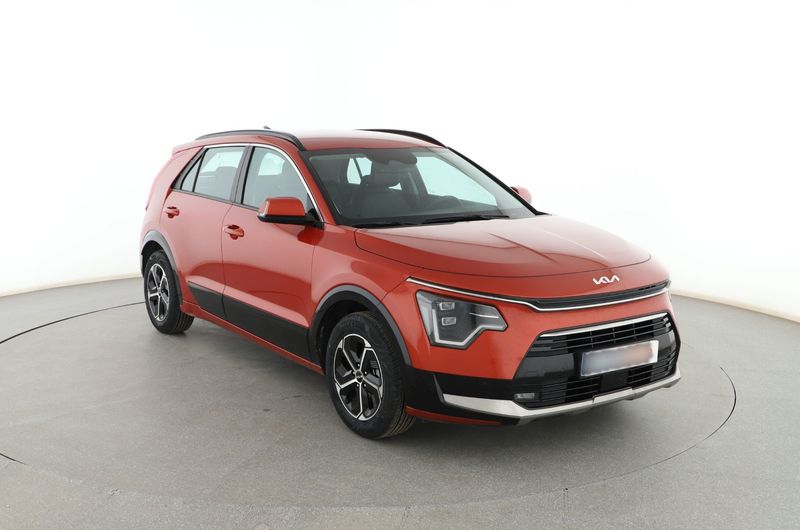 Kia Niro 1.6 Plug-in Hybrid Drive 2023 – снимка 12
