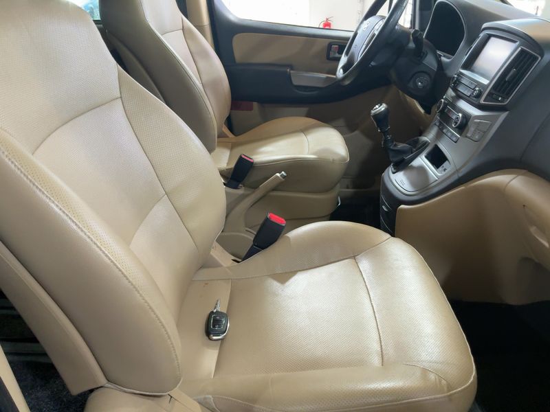 Hyundai H1 2.5 CRDi Travel Comfort — zdjęcie 11