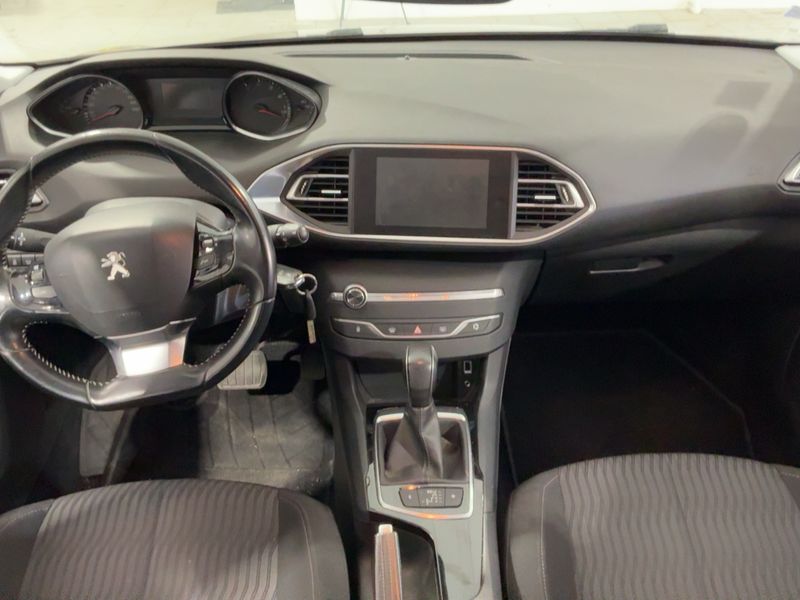 Peugeot 308 1.2 PureTech Active Business — zdjęcie 12
