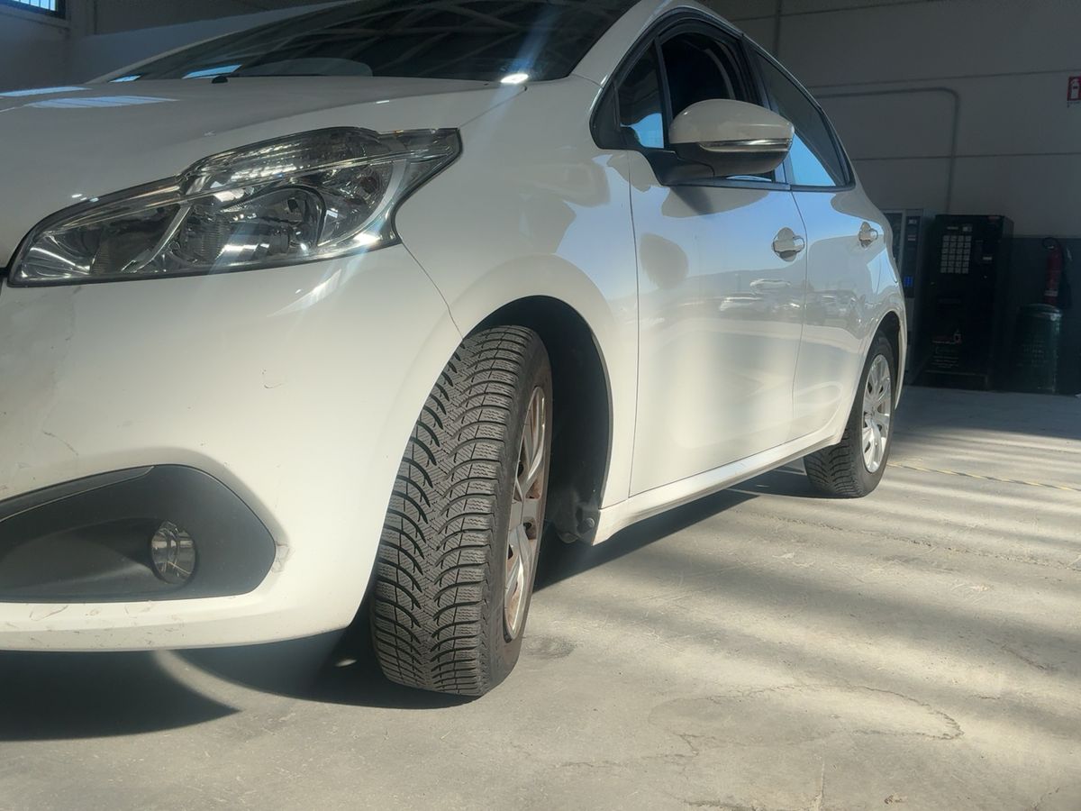 Peugeot 208 d'occasion