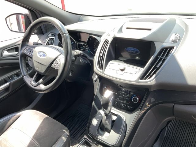 Ford Kuga 2.0 TDCi ST-Line 2017 – снимка 18