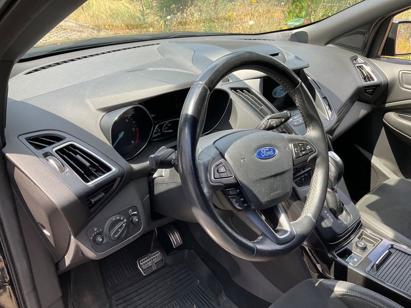 Ford Kuga 2.0 TDCi ST-Line 2017 – снимка 25
