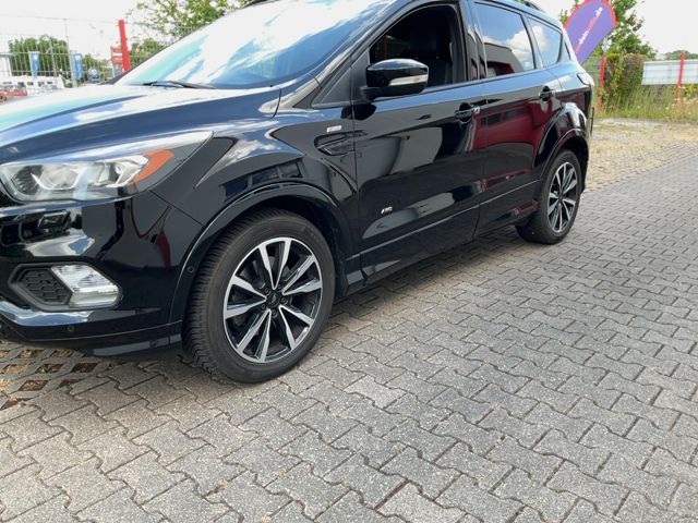 Ford Kuga 2.0 TDCi ST-Line 2017 – снимка 2