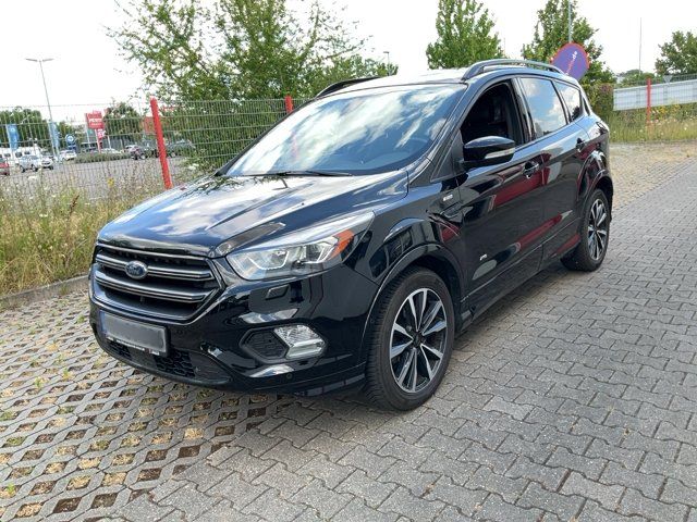 Ford Kuga 2017 — photo 1
