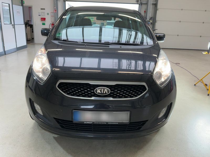 Kia Venga 1.6 FIFA World Cup Edition — zdjęcie 9