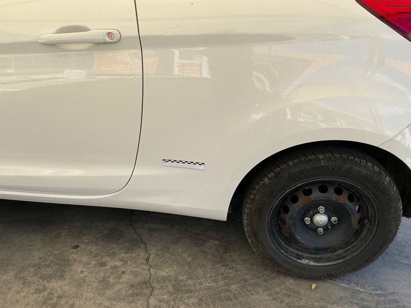 Ford Ka 1.2 Trend 2015 – снимка 28