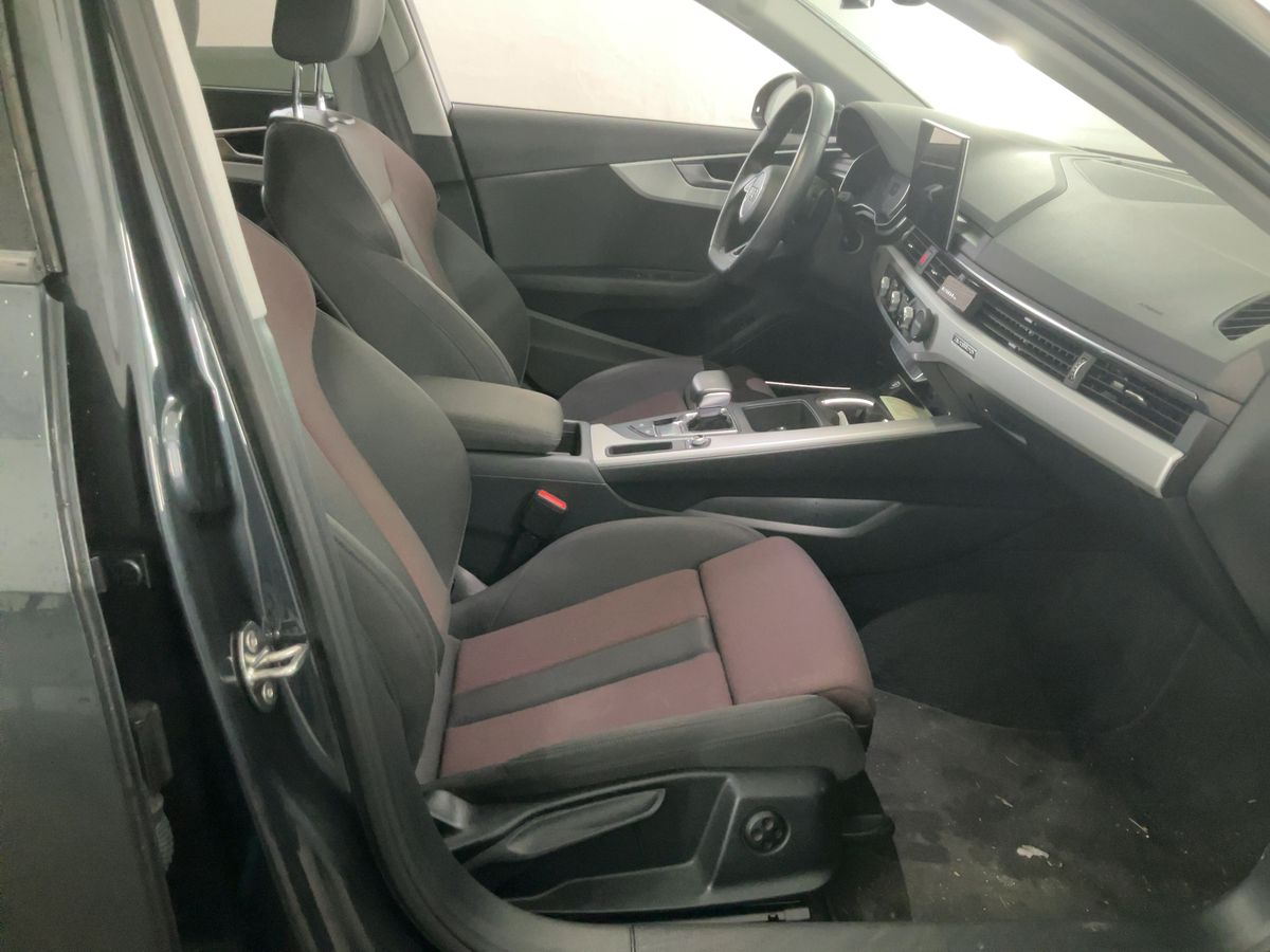 Audi A4 2020 — photo 18