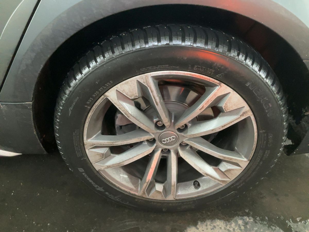 Audi A4 2020 — photo 6