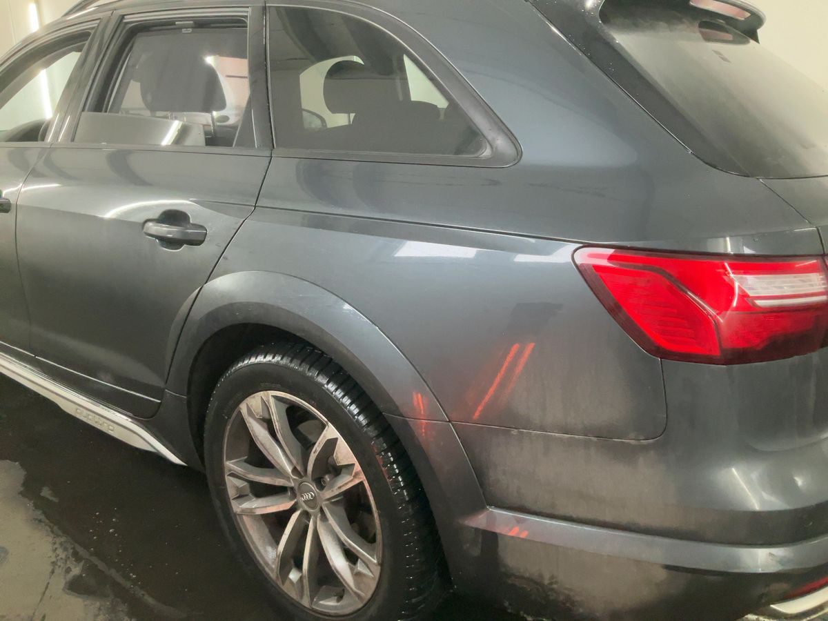 Audi A4 2020 — photo 7