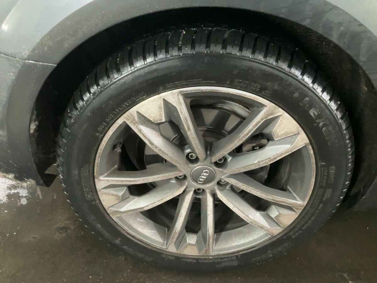 Audi A4 2020 — photo 10
