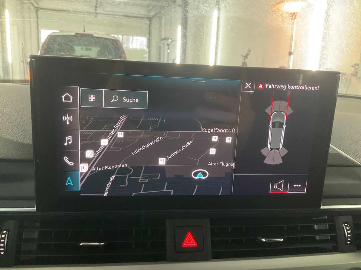 Audi A4 2020 — photo 36