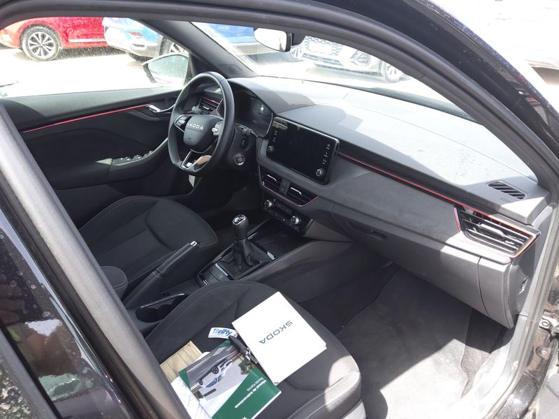 Skoda Kamiq 1.5 TSI ACT Selection — zdjęcie 10