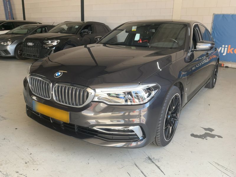 BMW 5er 530e Luxury Line