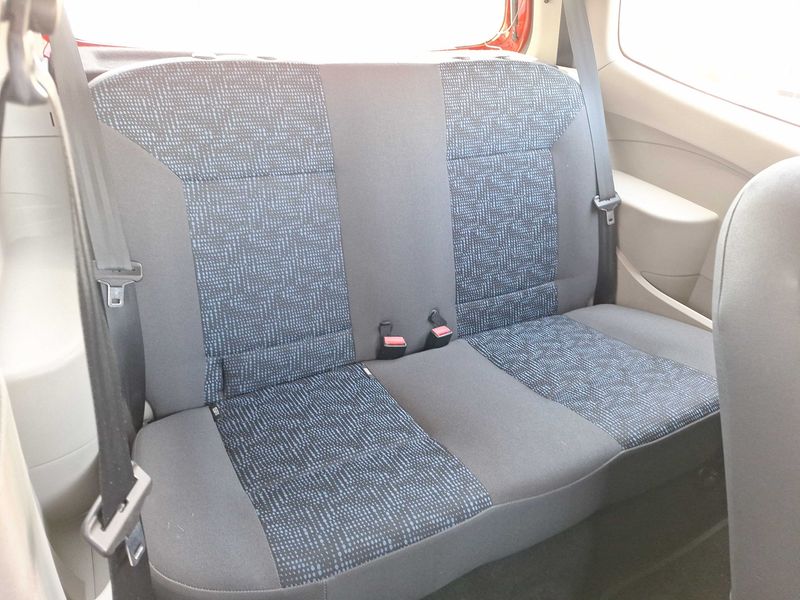 Renault Twingo 1.2 Authentique — zdjęcie 13