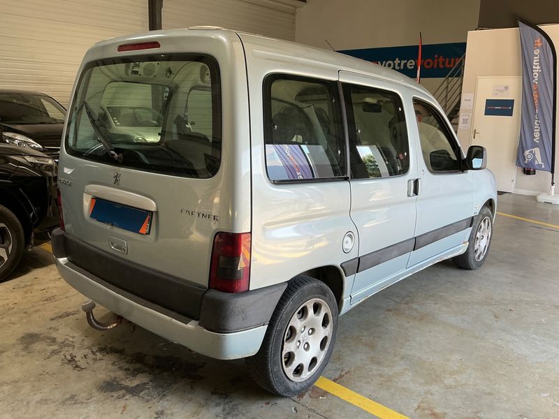 Peugeot Partner 2.0 HDi XS — zdjęcie 2