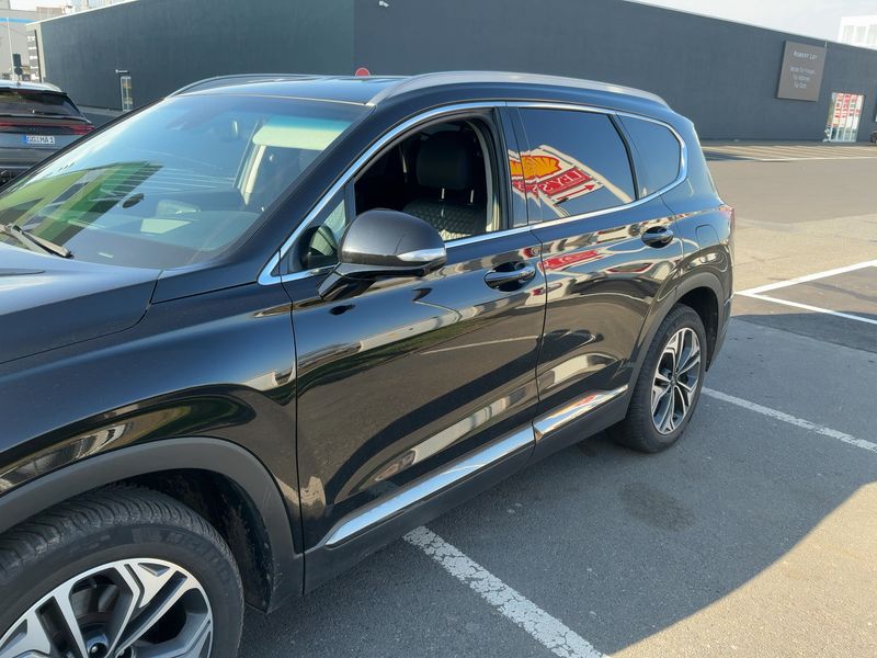 Hyundai Santa Fe 2.2 CRDi Premium 4WD — zdjęcie 2