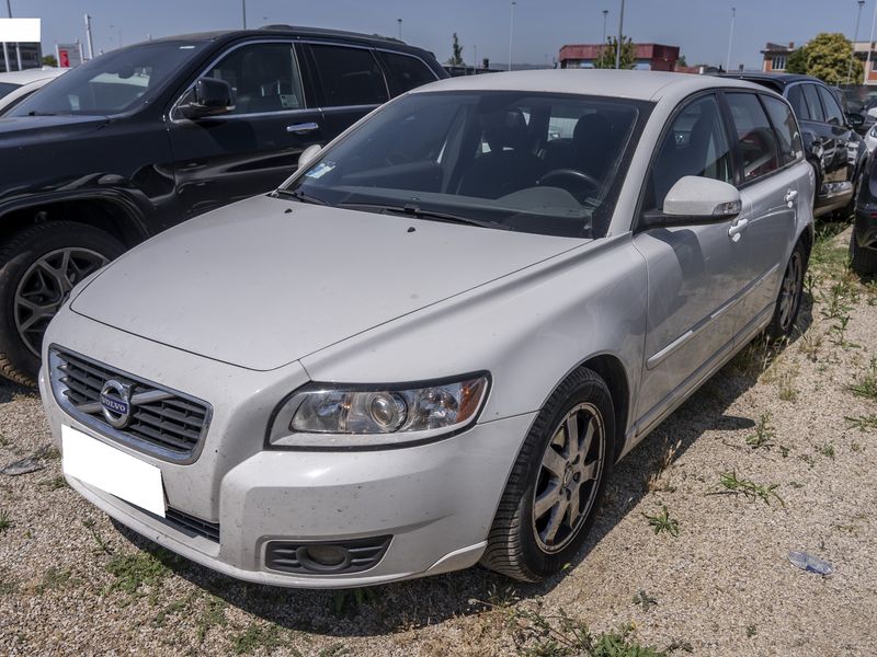 Volvo V50 1.6 D2 — zdjęcie 2