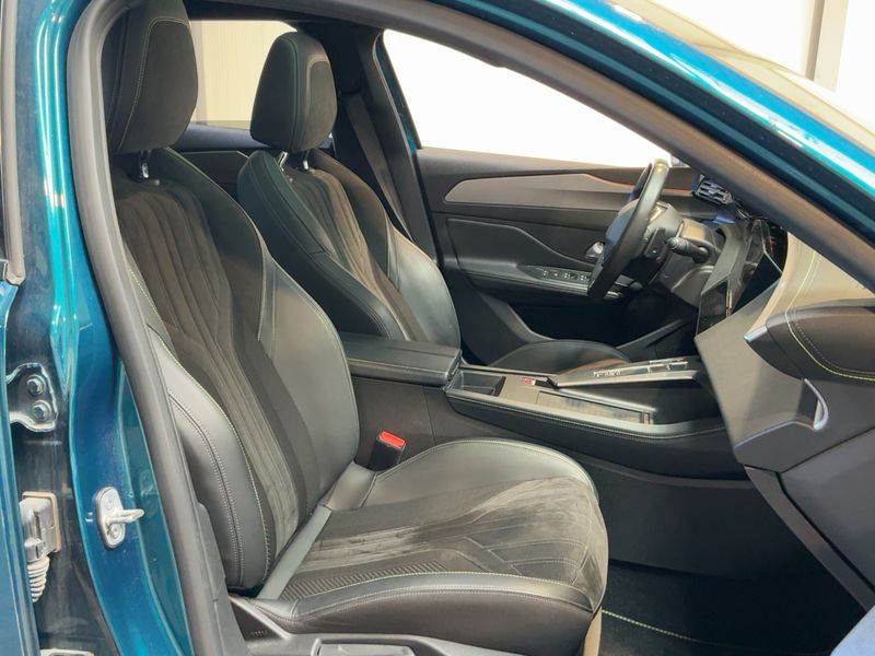 Peugeot 408 1.2 PureTech GT — zdjęcie 11