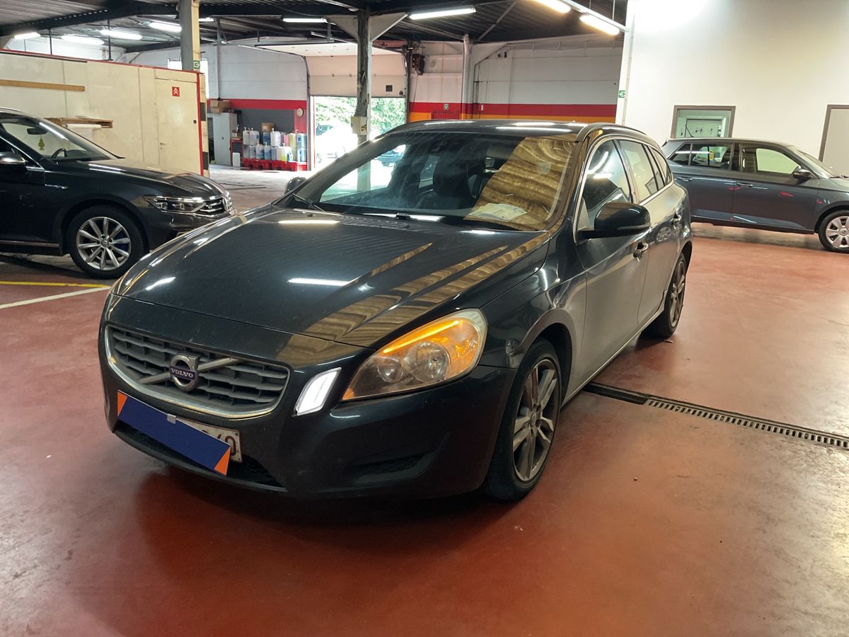 Volvo V60 2011