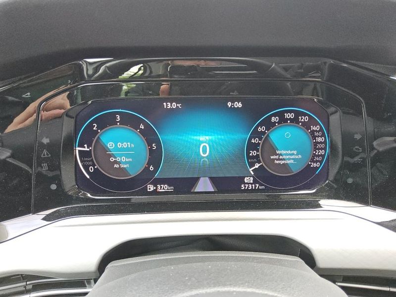 Volkswagen Golf VIII 2.0 TDI Life — zdjęcie 10