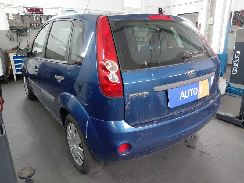 Ford Fiesta 1.3 Fun X — zdjęcie 3