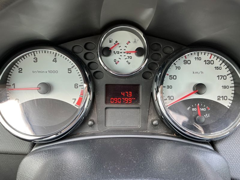 Peugeot 207 1.6 Feline — zdjęcie 13