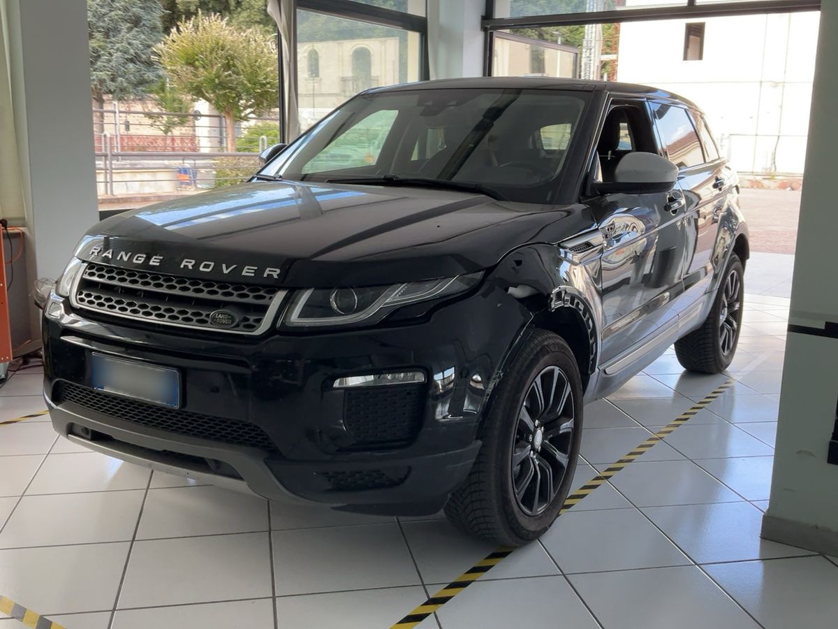 Land Rover 2018