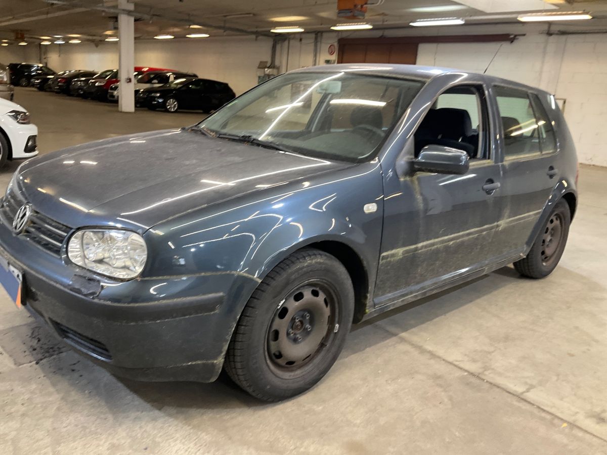Volkswagen Golf 2000