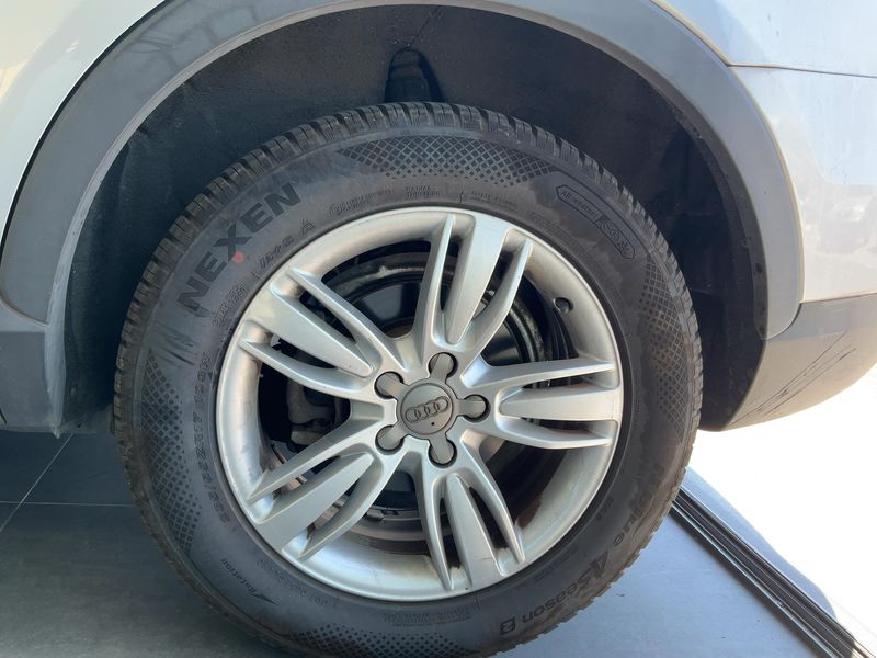 Audi Q3 2.0 TDI quattro 2015 – снимка 5