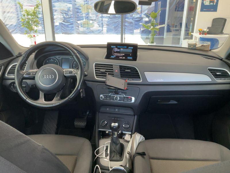 Audi Q3 2.0 TDI quattro 2015 – снимка 17