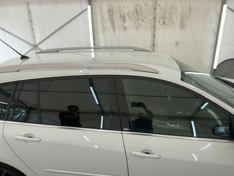Renault Laguna 2.0 dCi GT 2012 – снимка 13
