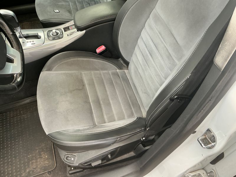 Renault Laguna 2.0 dCi GT 2012 – снимка 25