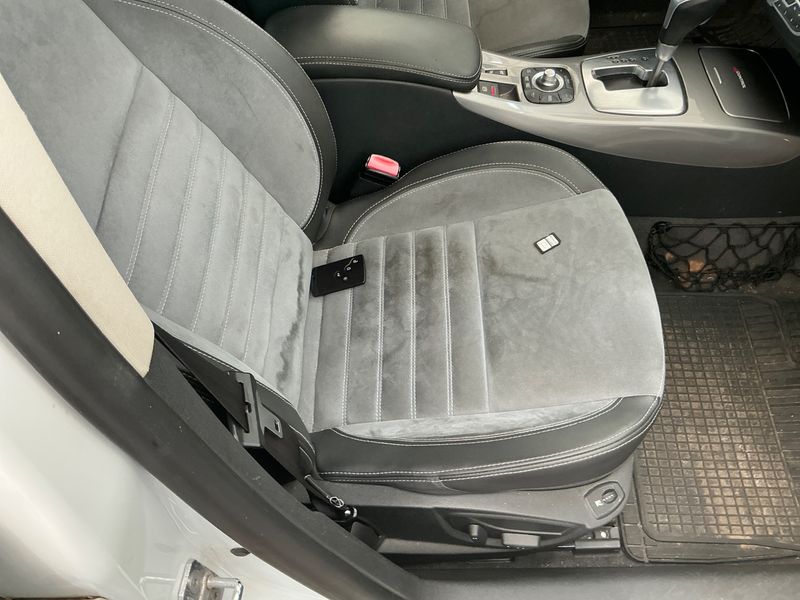 Renault Laguna 2.0 dCi GT 2012 – снимка 30