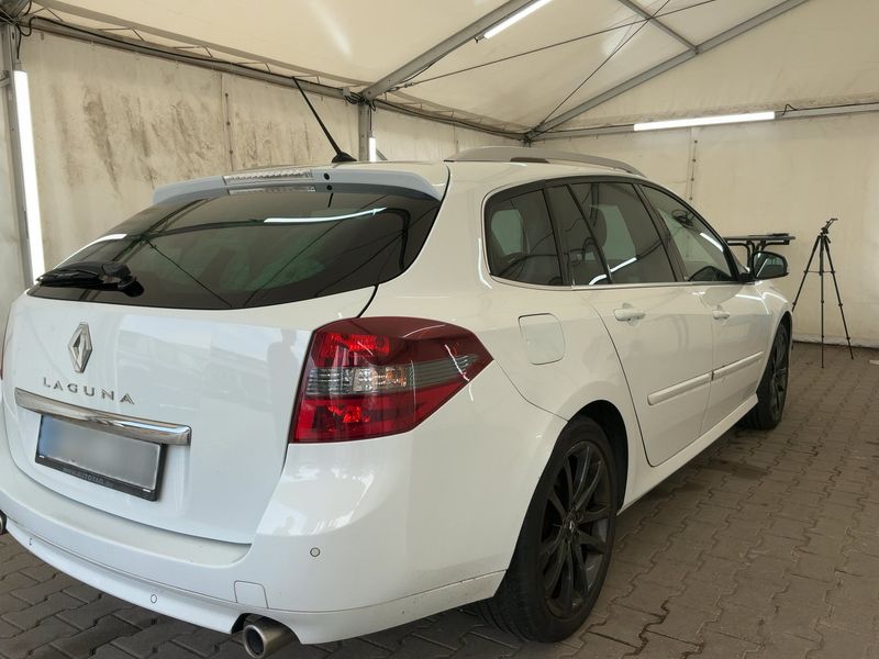 Renault Laguna 2.0 dCi GT 2012 – снимка 8