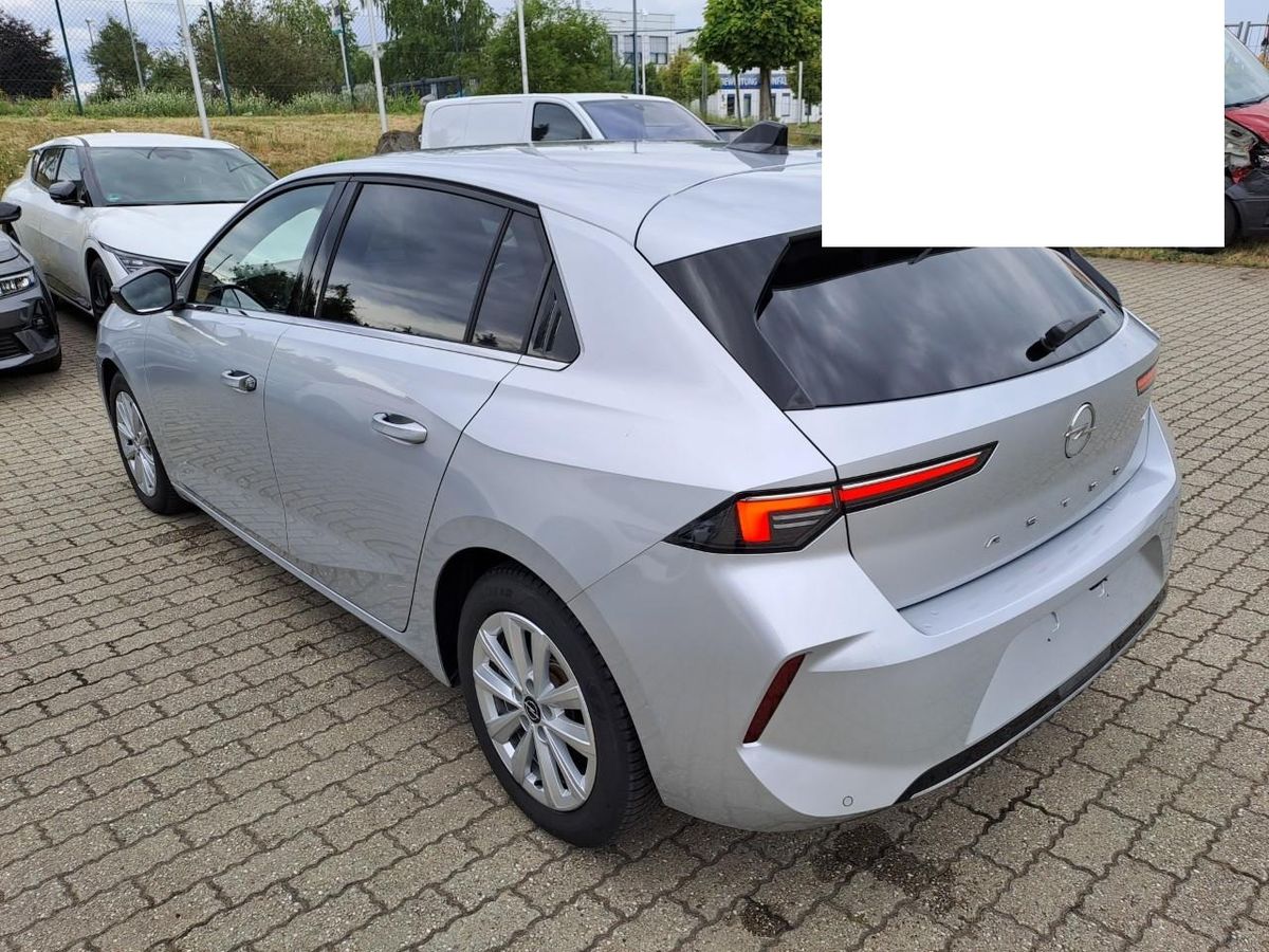 Opel Astra 1.2 Turbo Elegance