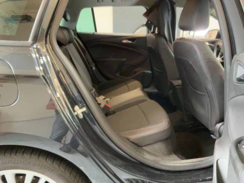 Opel Astra 1.4 SIDI Turbo Innovation Start&Stop — zdjęcie 14