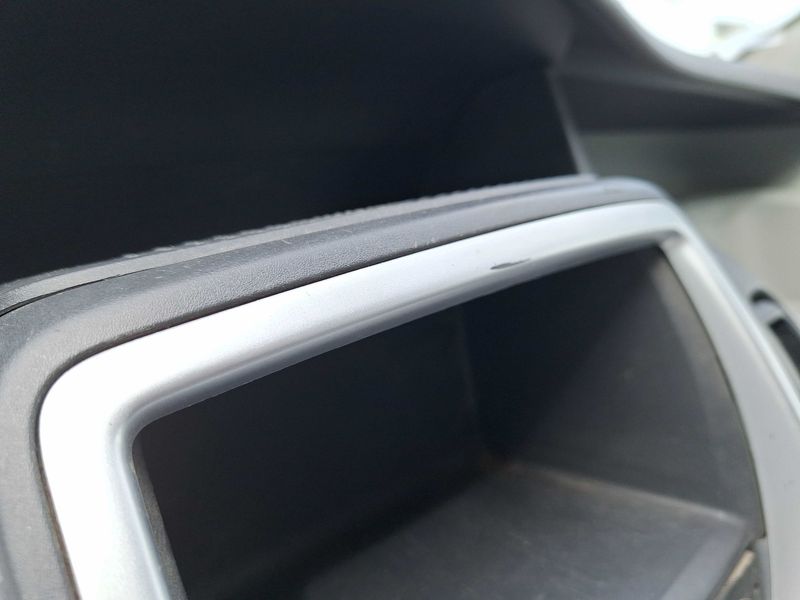 Renault Trafic 2.0 dCi Passenger Expression 2011 – снимка 58