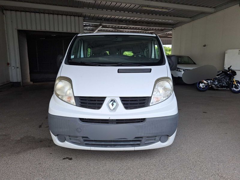 Renault Trafic 2.0 dCi Passenger Expression — zdjęcie 7