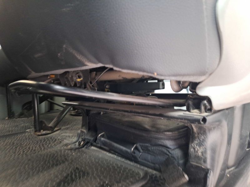 Renault Trafic 2.0 dCi Passenger Expression 2011 – снимка 60