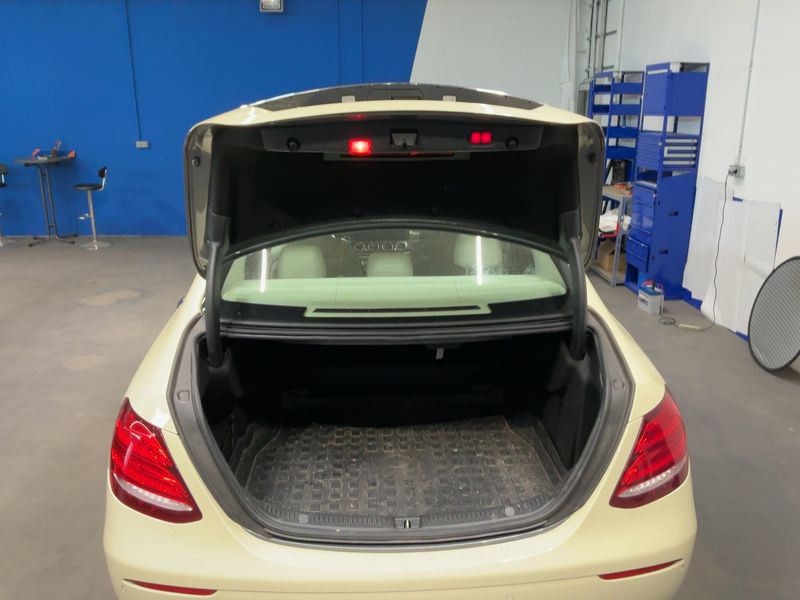 Mercedes-Benz E-Klasse E 350 d Avantgarde — zdjęcie 10