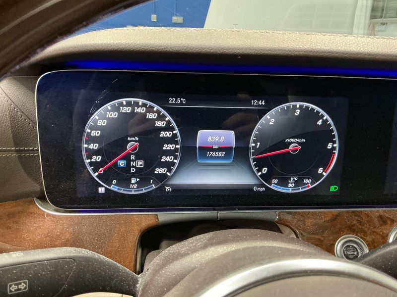Mercedes-Benz E-Klasse E 350 d Avantgarde — zdjęcie 13