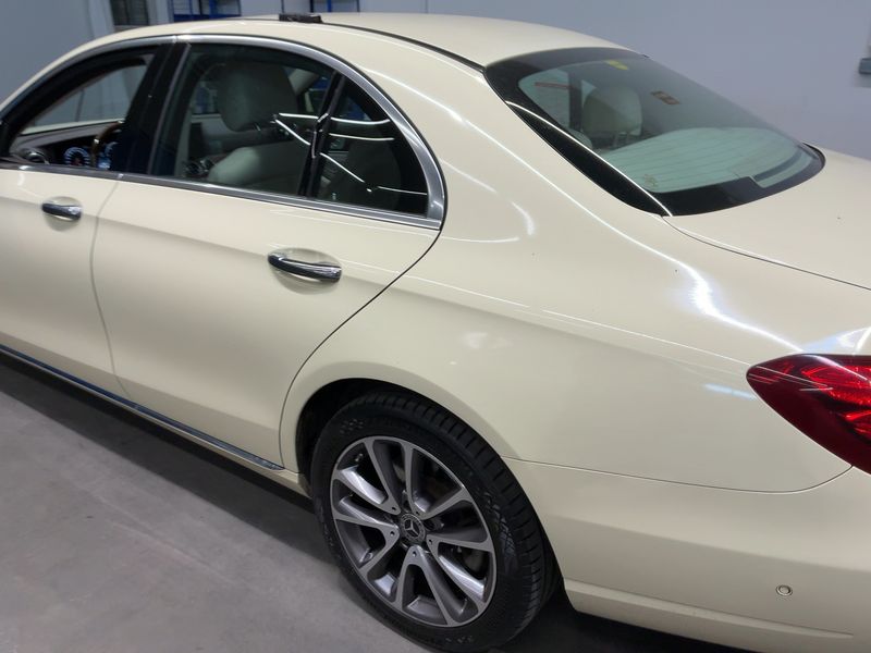 Mercedes-Benz E-Klasse E 350 d Avantgarde — zdjęcie 3