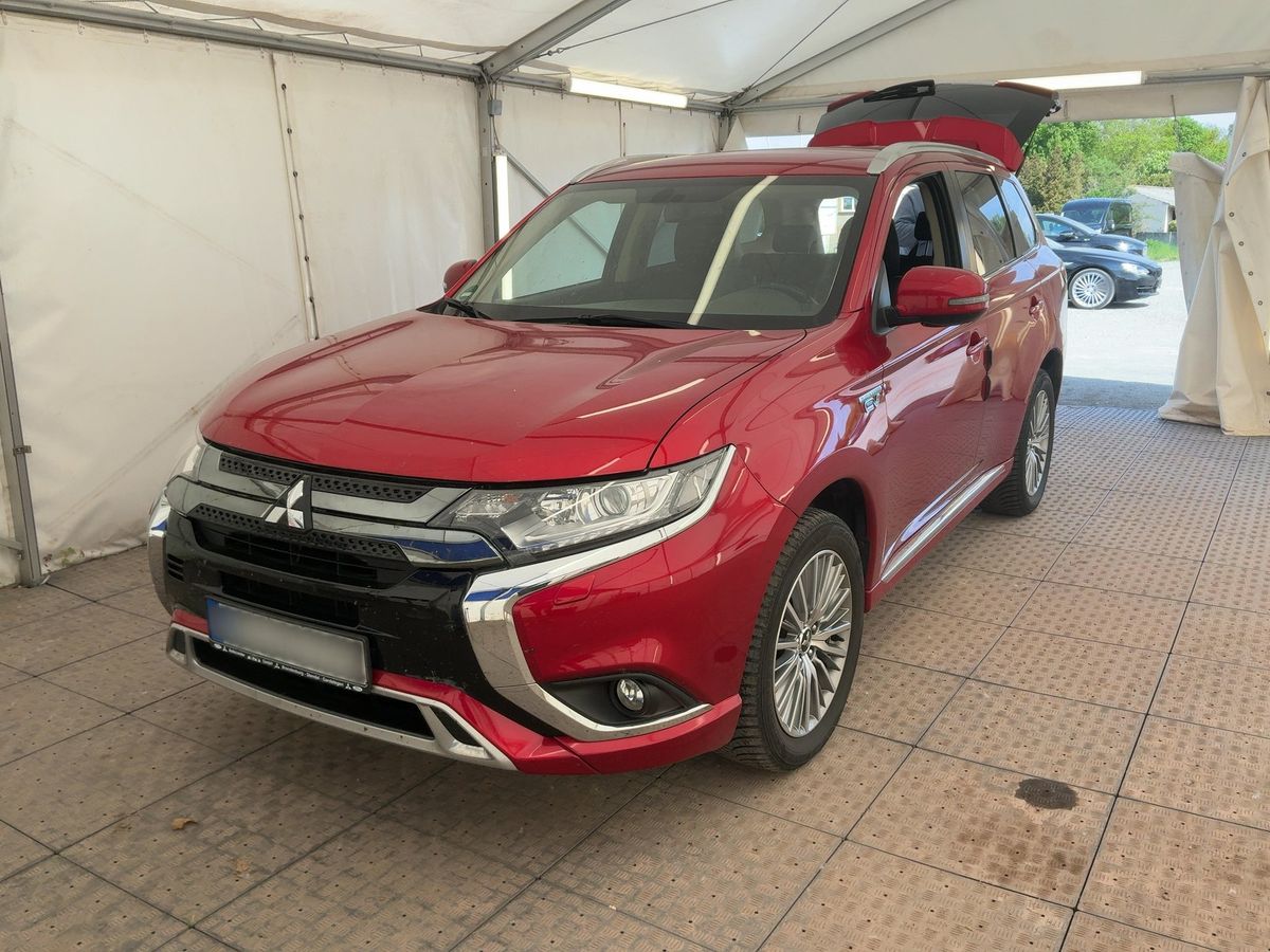 Mitsubishi Outlander 2021