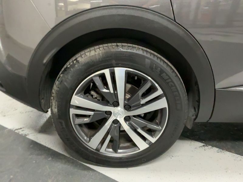 Peugeot 3008 1.2 PureTech Allure Pack 2023 – снимка 9
