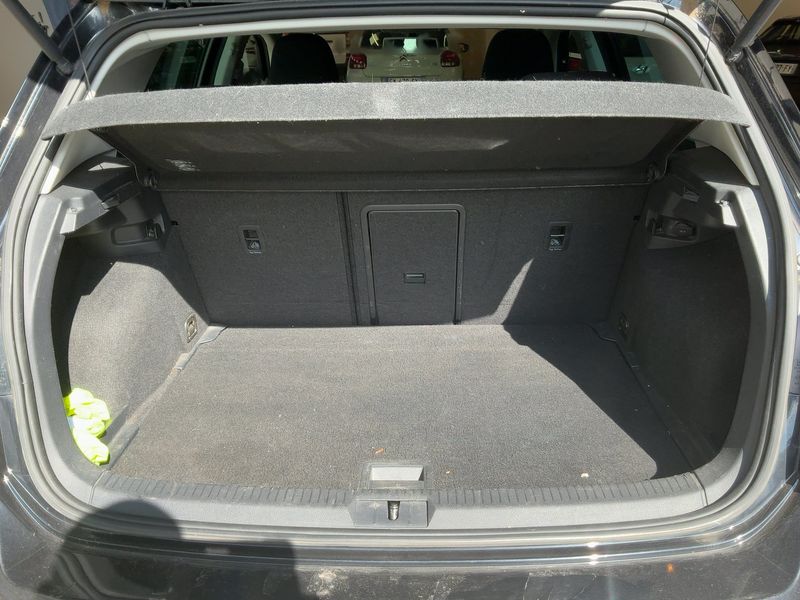 Volkswagen Golf VII 1.6 TDI Lounge BlueMotion Tech 2015 – снимка 15