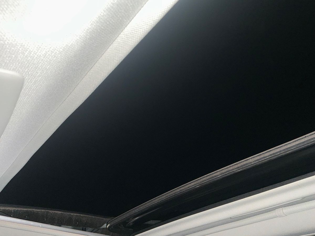 Mazda CX-7 2010 — photo 24