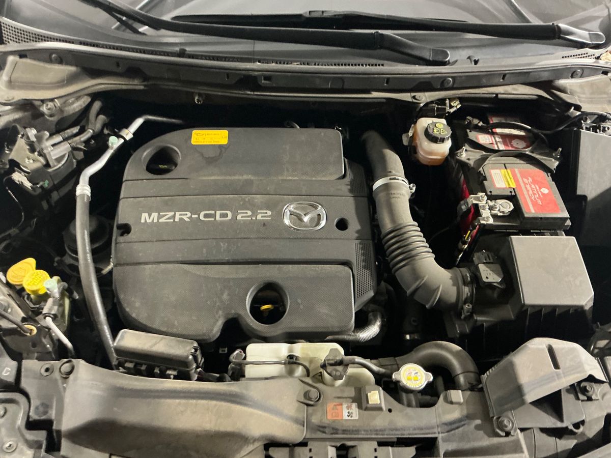 Mazda CX-7 2010 — photo 29