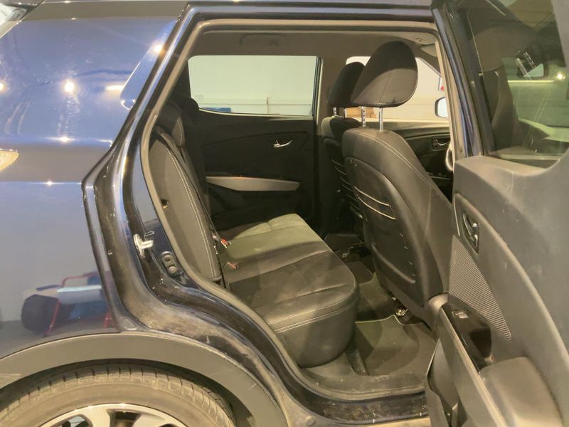Ssangyong Tivoli 1.6 Turbodiesel Quartz 4x2 — zdjęcie 14